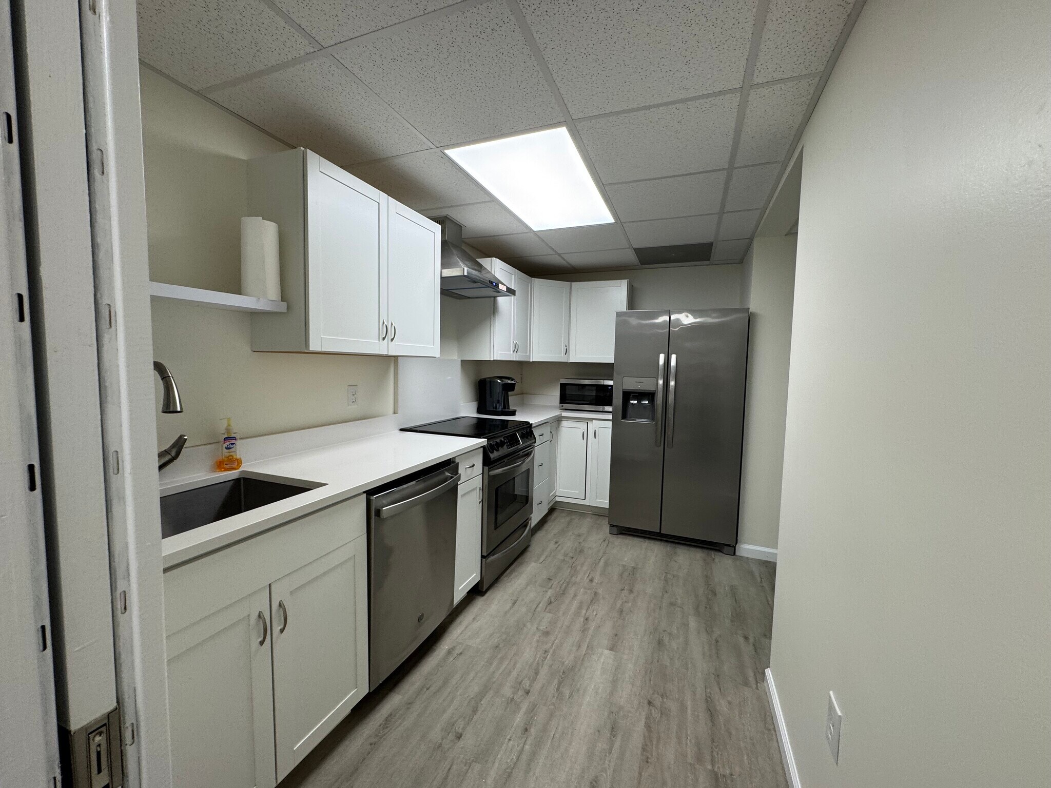 Building Photo - 4615 Forest Pl