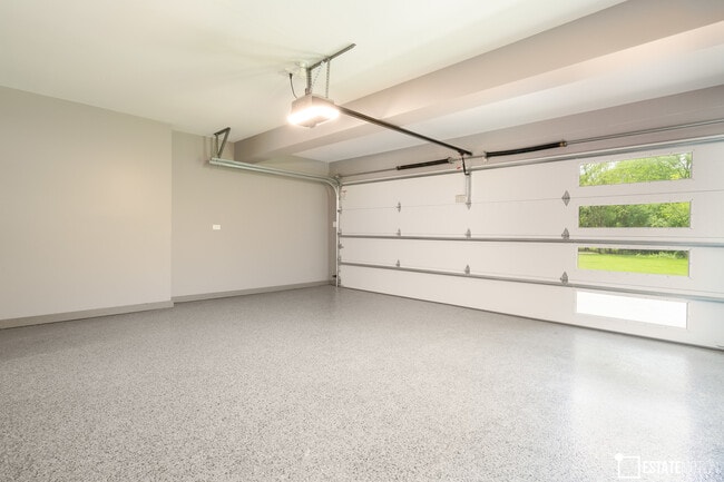 Building Photo - 12407 91st Ave