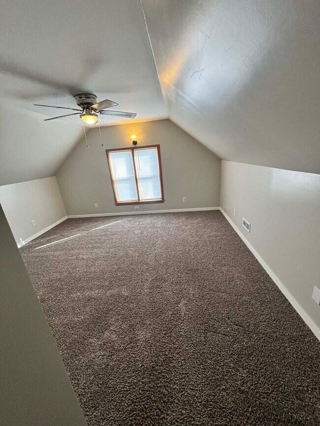 Building Photo - 1845 S Ida St