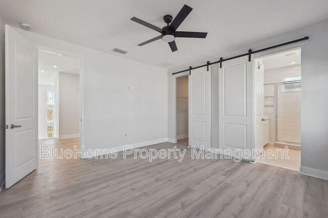 Building Photo - 8451 Nemours Pkwy