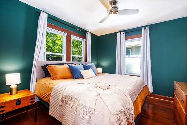 Building Photo - 4342 Pearl St