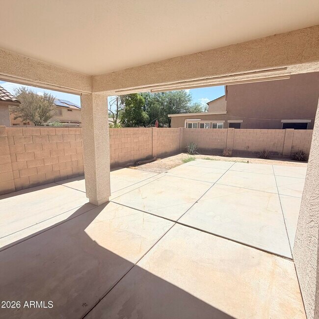 Building Photo - 43845 W Arizona Ave