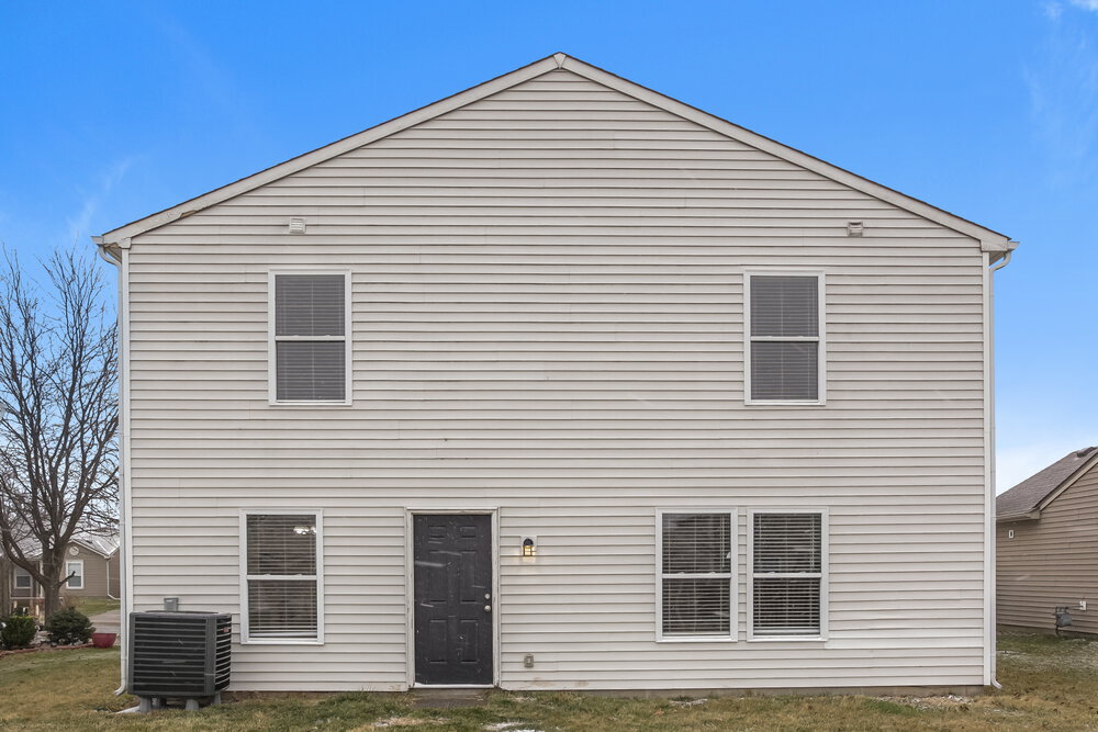 Building Photo - 7905 States Bend Dr