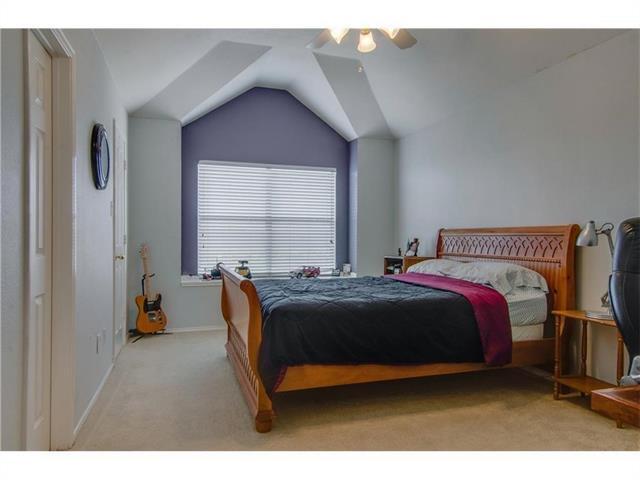 Building Photo - 3825 Cochran Dr