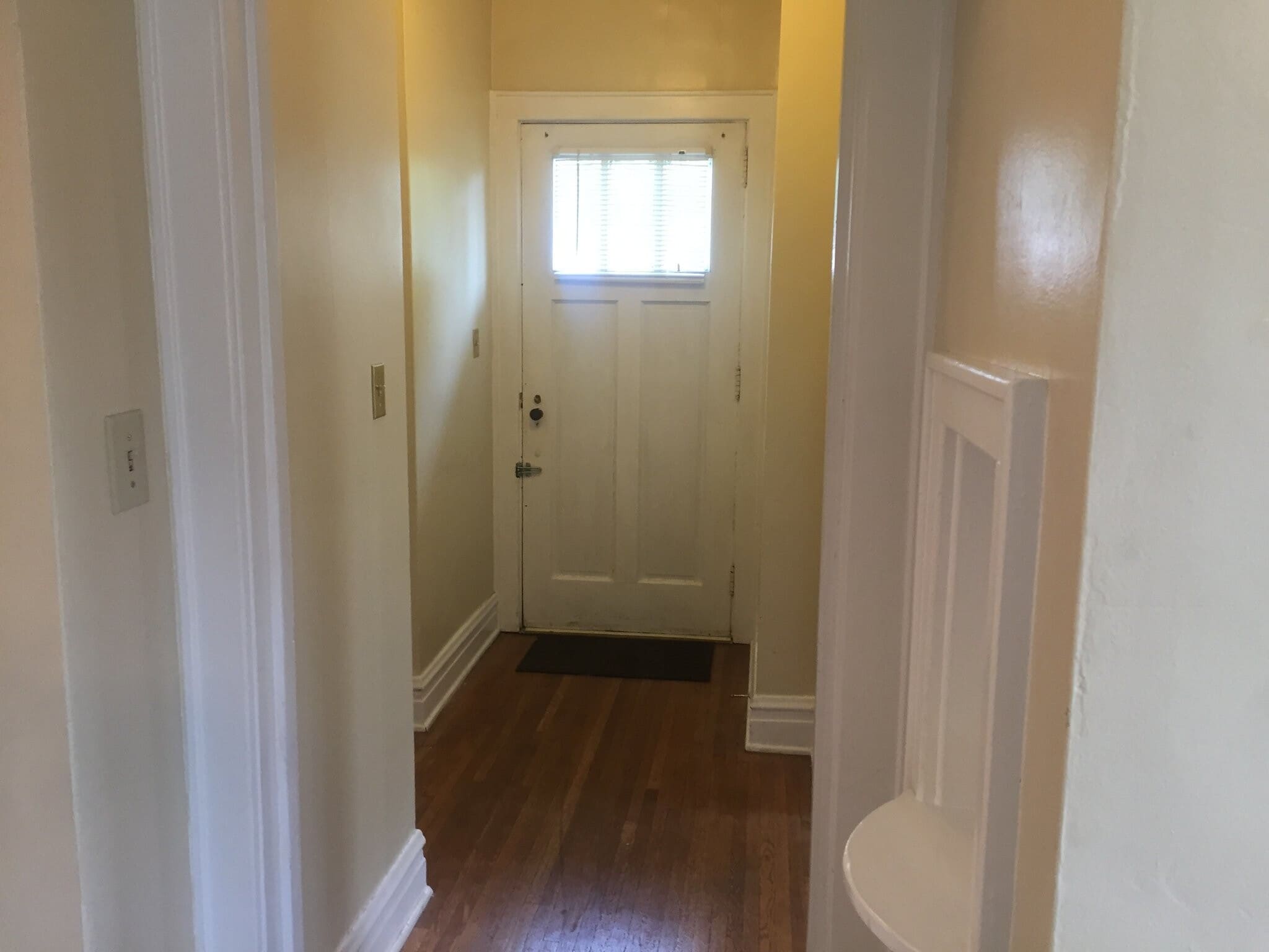 Building Photo - 1336 Charleston Ave