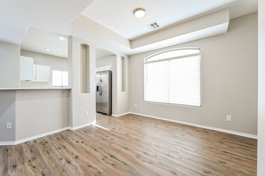 Building Photo - 22231 N 29th Dr