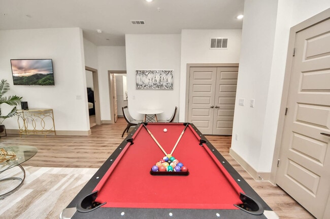 Building Photo - 18210 Park Row Blvd