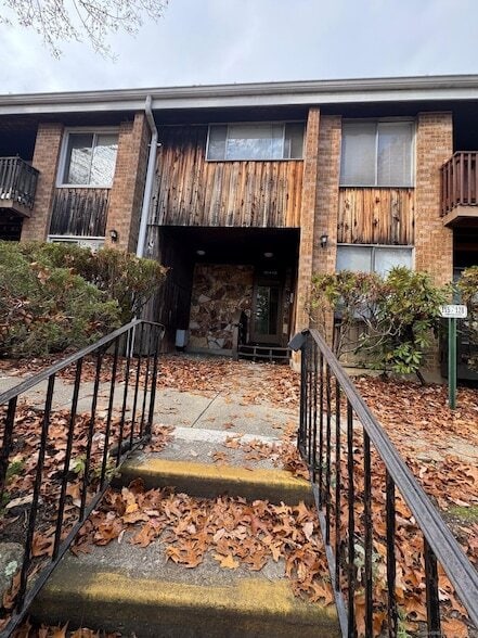 Building Photo - 200 Woodmont Ave