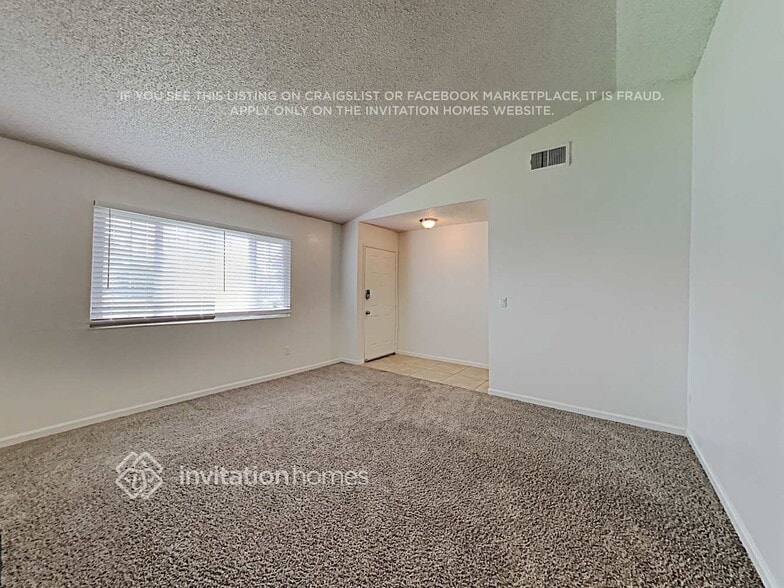 Building Photo - 200 Bonfield Way