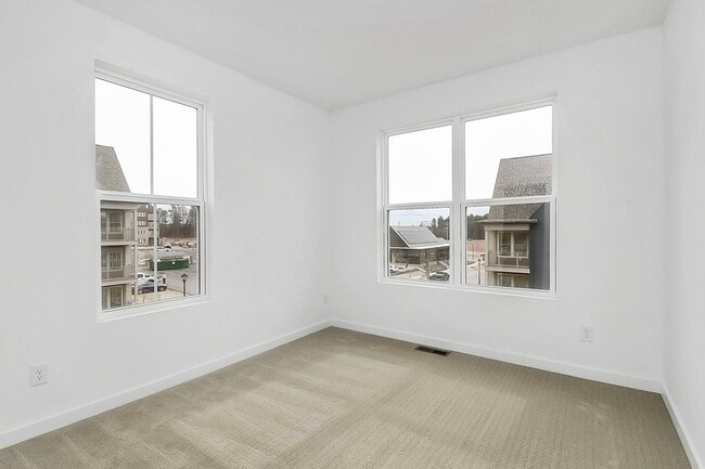 Building Photo - 7009 Westrow Ave