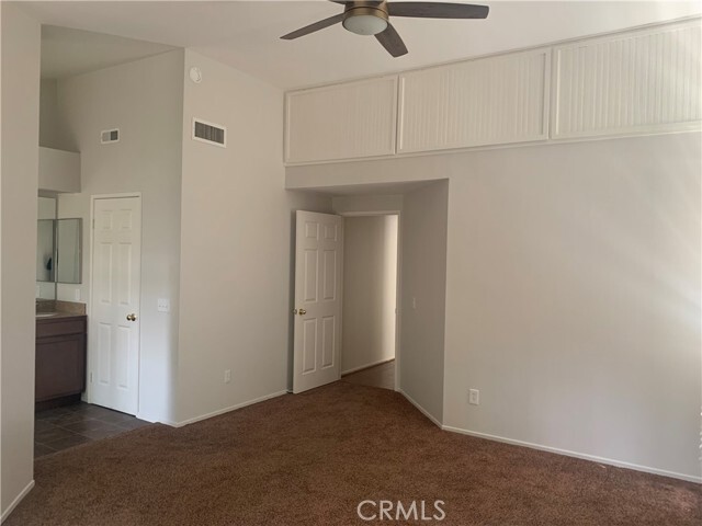 Building Photo - 35117 Hollow Creek Dr