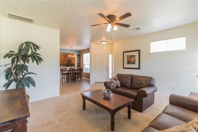 Building Photo - 9201 Brodie Ln