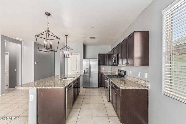 Building Photo - 3112 N 303rd Dr