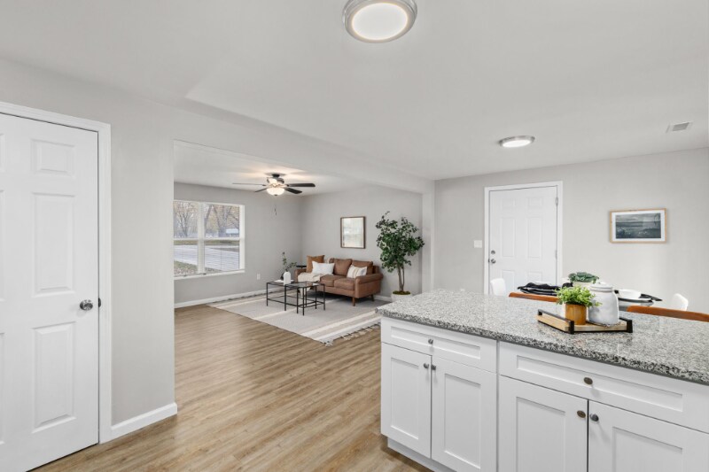 Building Photo - 2 Gilbert Dr