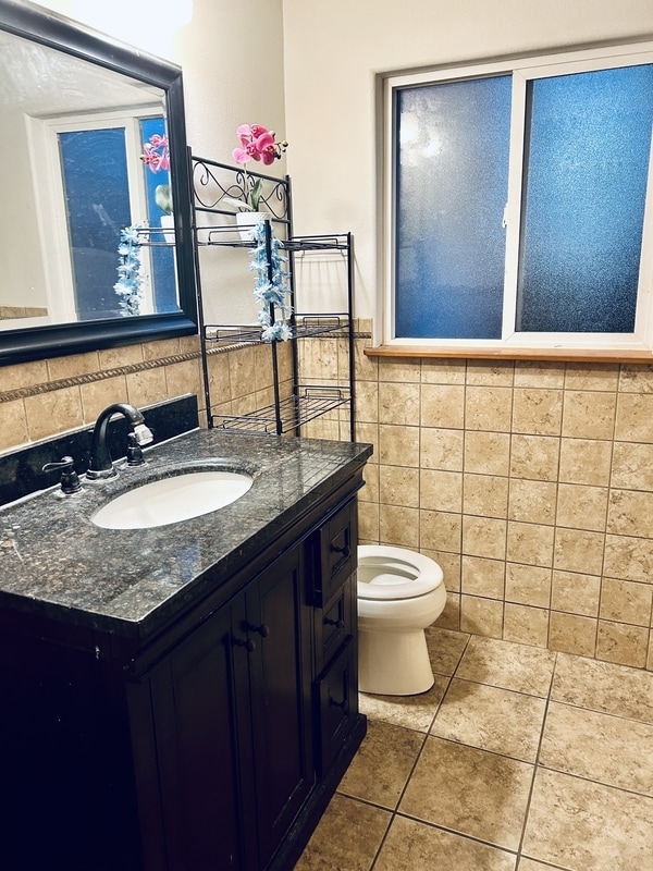 Building Photo - 14700 SE Mill St