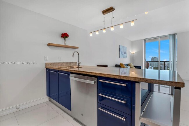 Building Photo - 185 SW 7th St