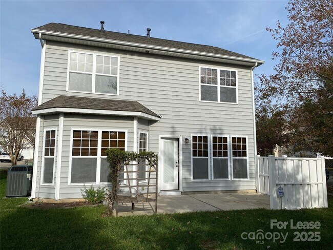 Building Photo - 1042 Kensrowe Ln