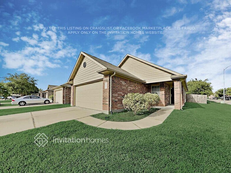 Primary Photo - 6346 Scotchwood Dr