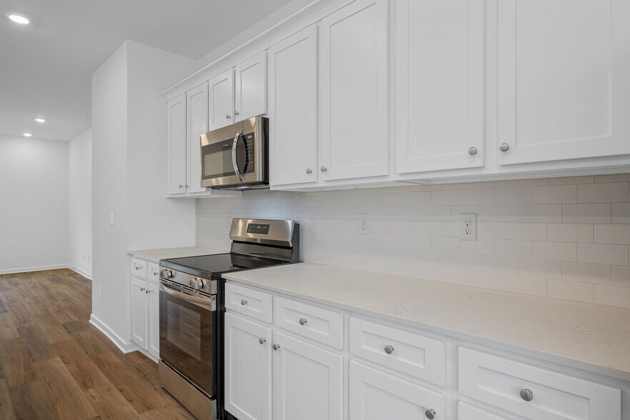 Building Photo - 4178 Tillie Cir