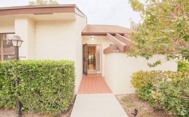 Building Photo - 3950 Silver Maple Dr