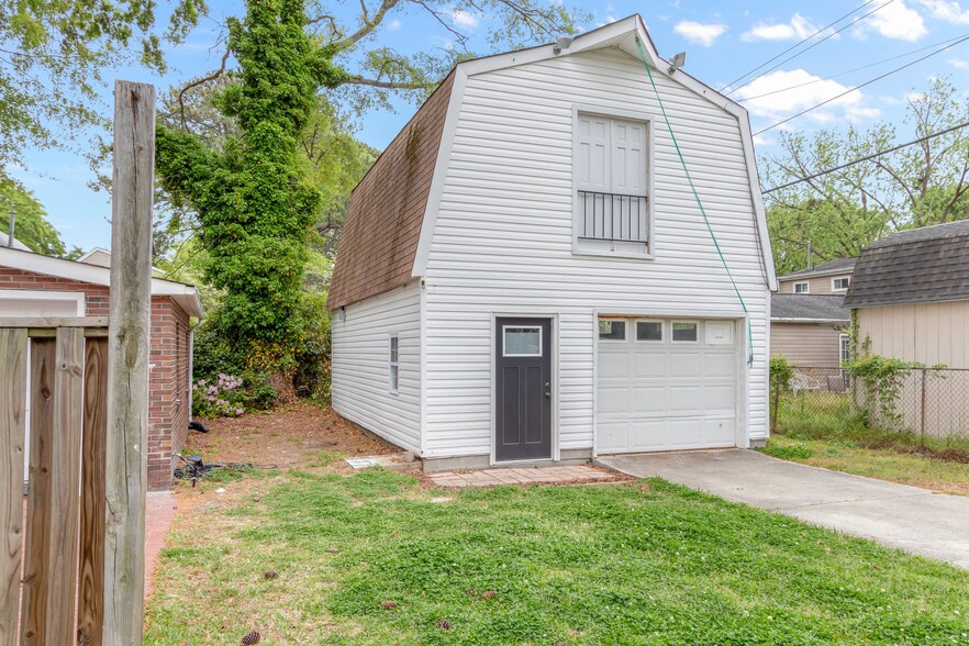 Exterior - 531 Burleigh Ave