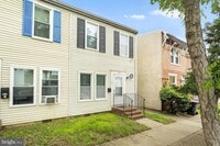 Building Photo - 325 E 13th St