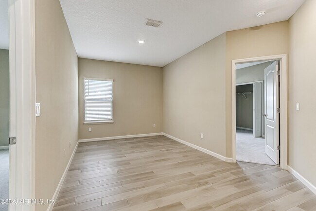 Building Photo - 9222 Gilmore Grove Way