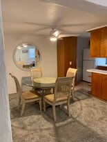 Building Photo - 303 Indian Hills Dr