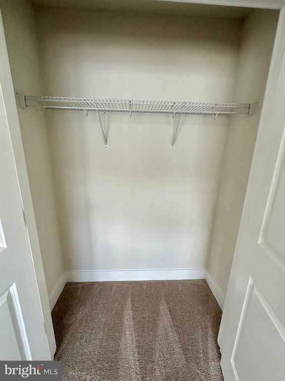 Building Photo - 2318 Woodlands Rd