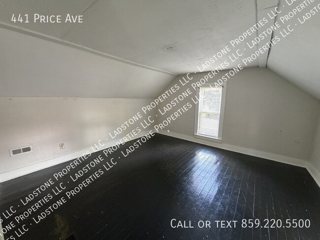 Building Photo - 441 Price Ave