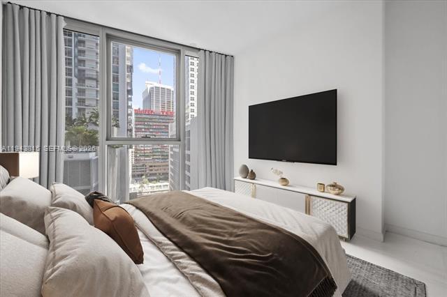 Building Photo - 300 Biscayne Boulevard Way