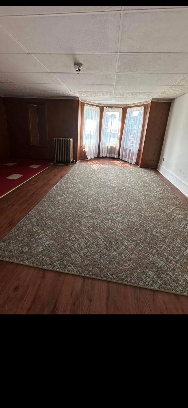 Building Photo - 1518 13th St