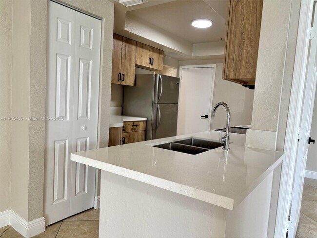 Building Photo - 741 SW 148th Ave