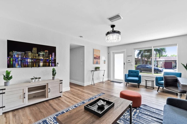 Building Photo - 3151 NW 69th St