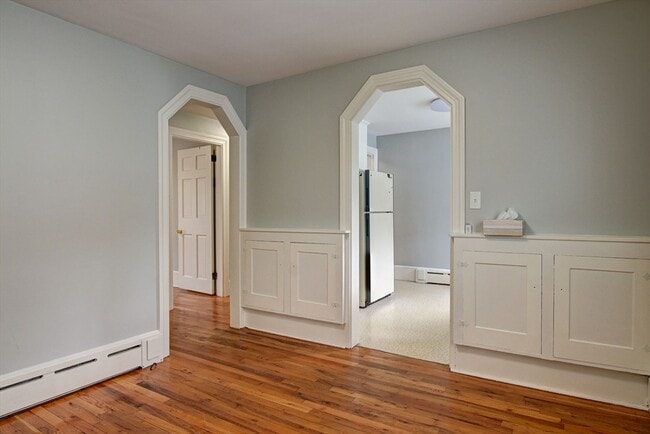 Building Photo - 317 Elmwood Ave