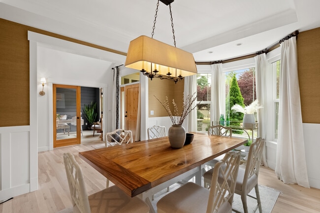 Building Photo - 11311 66th Ave