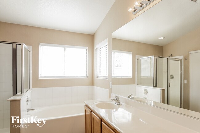 Building Photo - 7845 Seychelles Ct