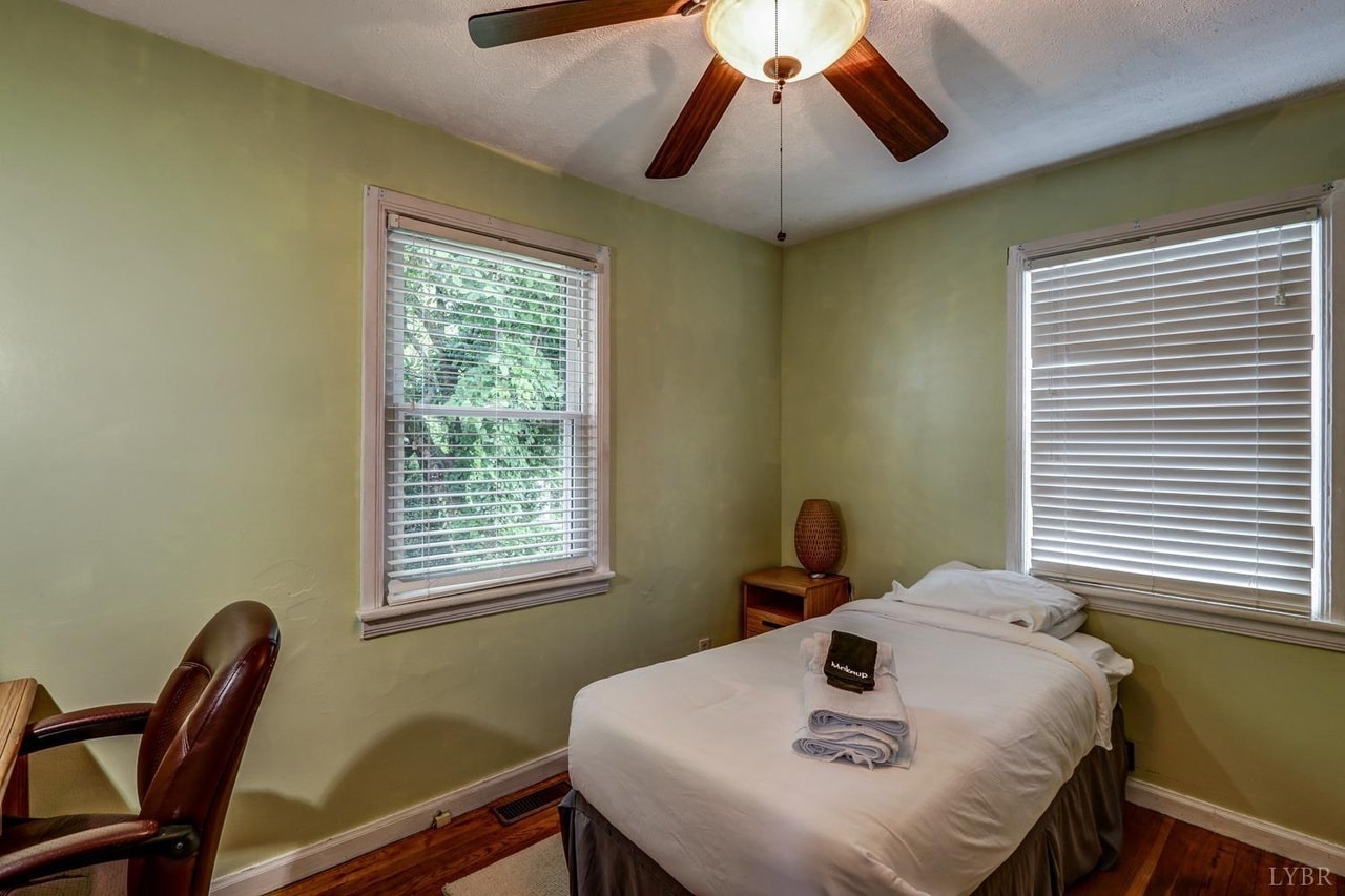 Bedroom 2 - 4920 Myrtle St