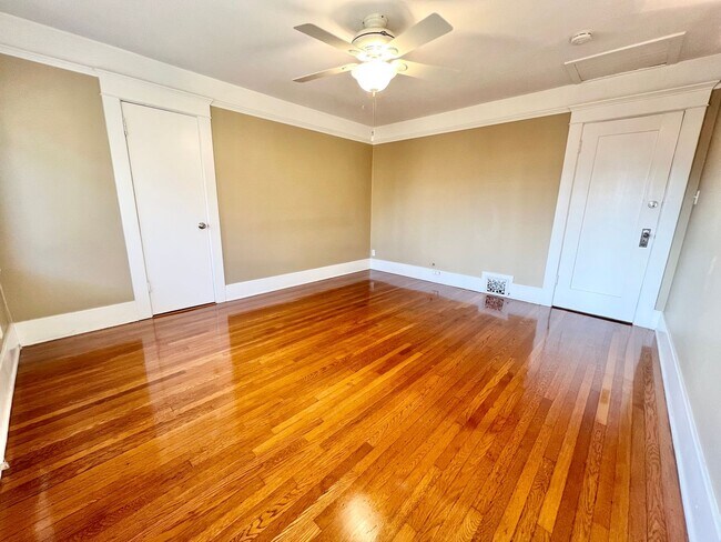 Building Photo - Timeless Two-Story Charm in the Heart of Bluff Park