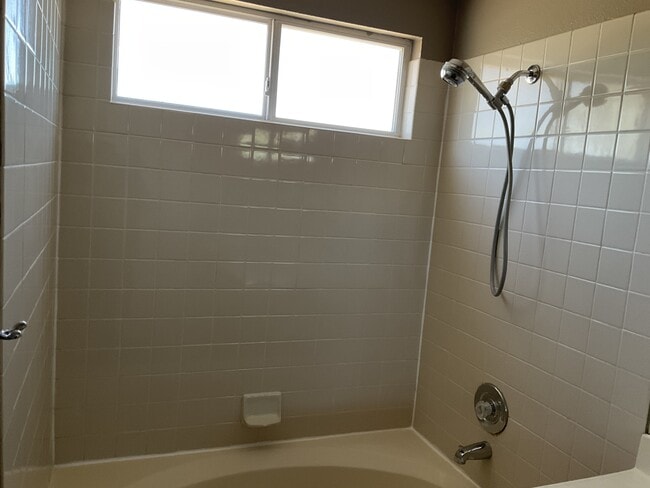 Building Photo - 9539 Palini Ct