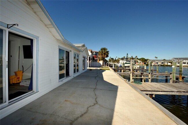 Building Photo - 13711 Gulf Blvd