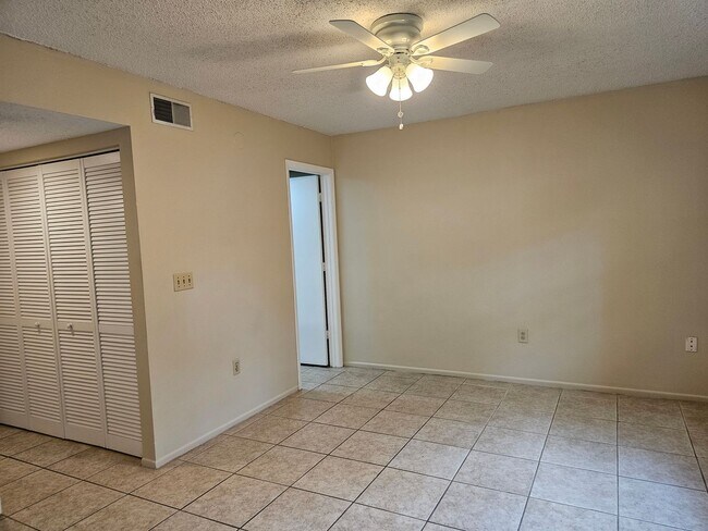 Building Photo - Welcome Home