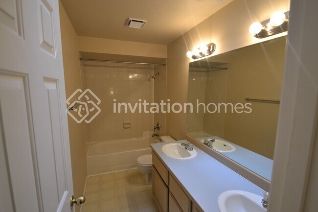 Building Photo - 1106 SW 335th St