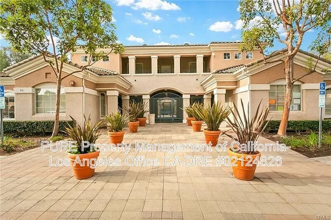 Building Photo - 25531 Bayside Pl