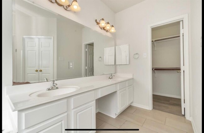 Building Photo - 20911 Sage Laurel Ln