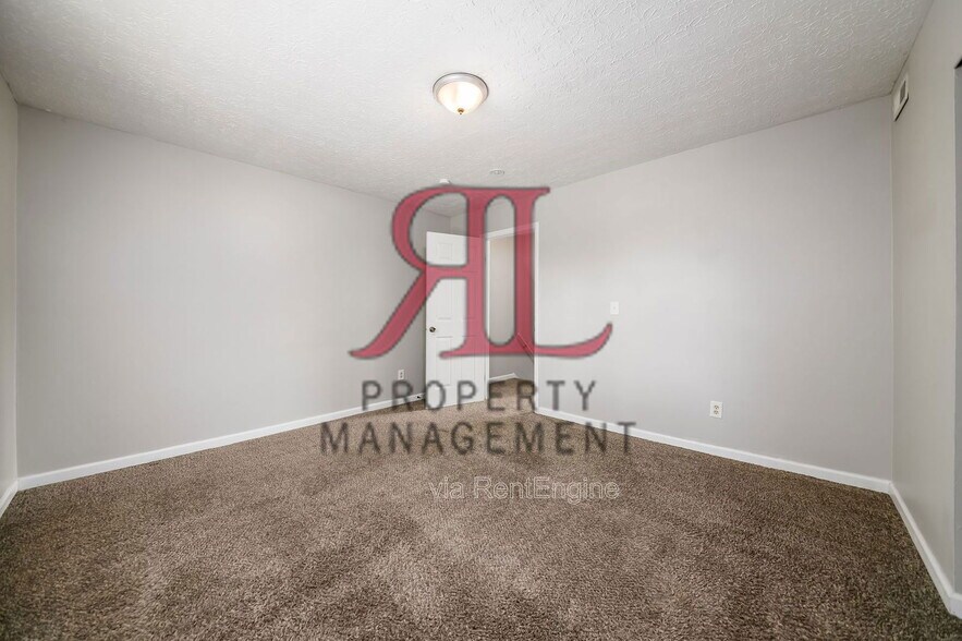 Building Photo - 6362 Cherylbrook Ln