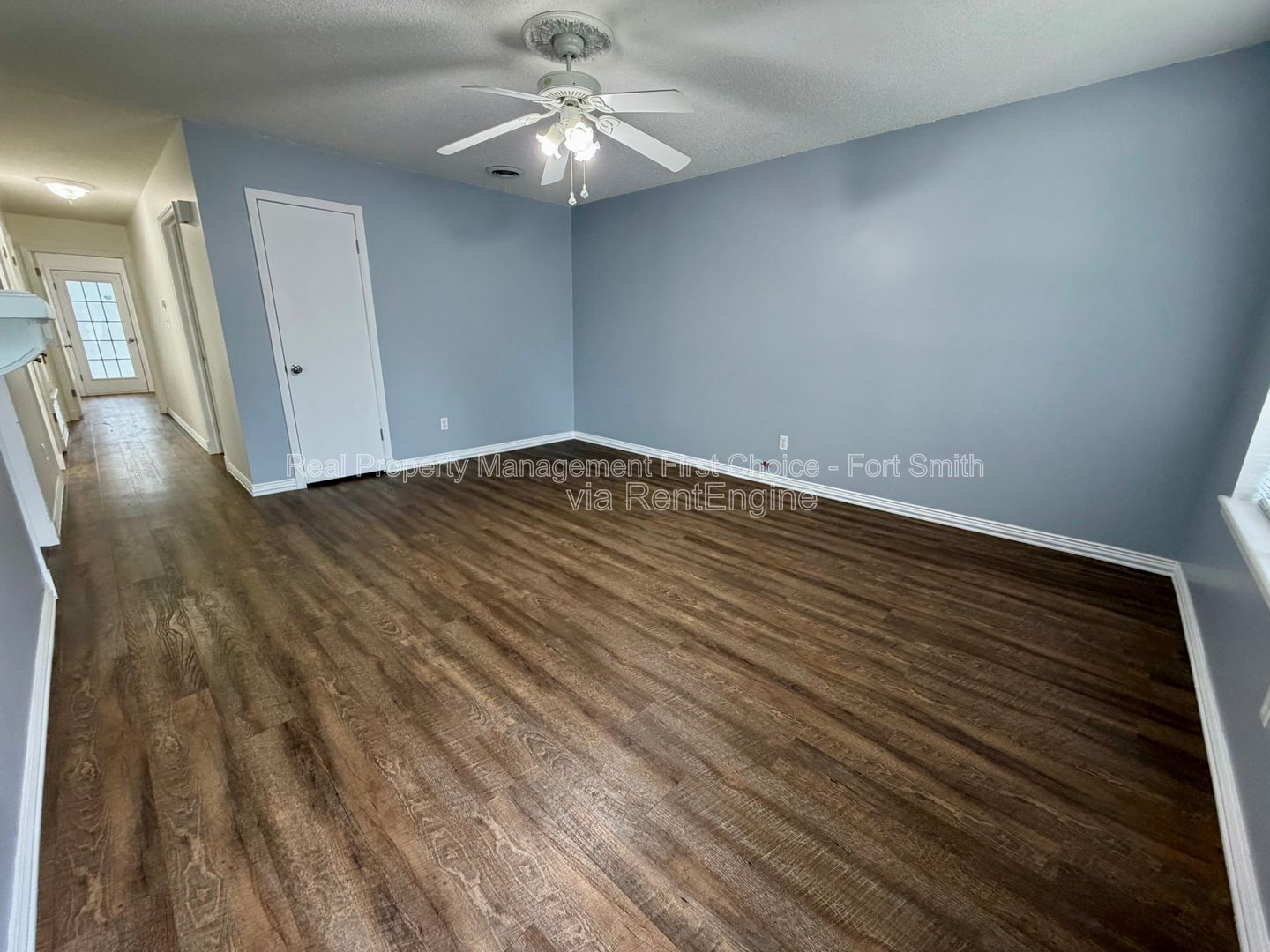 Building Photo - 3 Cowden Ct