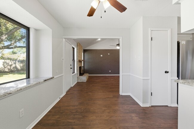 Building Photo - 3721 Avenue R