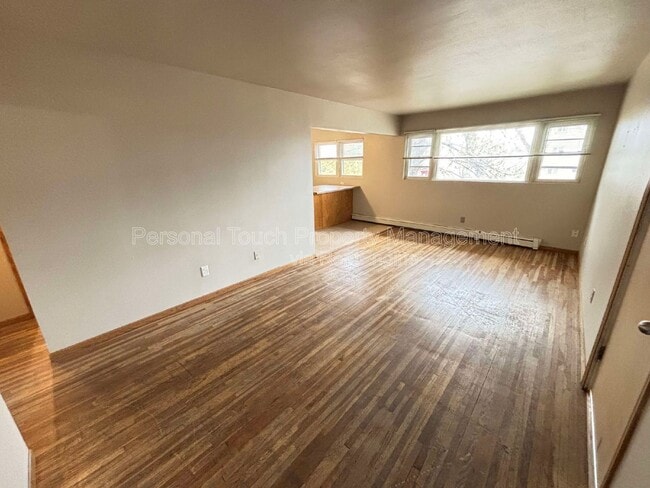 Building Photo - 2814 8th St N