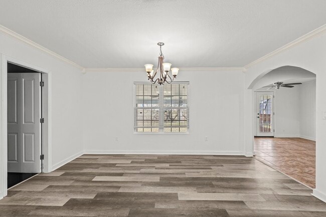 Building Photo - 1132 18th Ave N